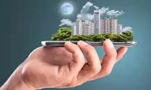 Telangana: रियल्टर ने हफीजपेट को सुंदर बनाने के लिए स्टॉल ढहाए