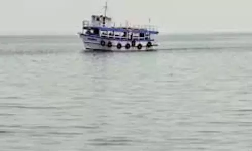 Nagapattinam के 14 मछुआरे समुद्र में हमले का शिकार, श्रीलंकाई नागरिकों पर आरोप Nagapattinam के 14 मछुआरे समुद्र में हमले का शिकार, श्रीलंकाई नागरिकों पर आरोप