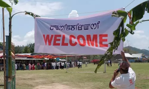 मणिपुर संकट के दो वर्ष: एफसीएसओ ने शांति और एकता के लिए कार्यक्रम आयोजित किया मणिपुर संकट के दो वर्ष: एफसीएसओ ने शांति और एकता के लिए कार्यक्रम आयोजित किया