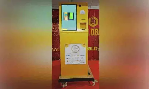 हैदराबाद स्थित गोल्डसिक्का ने दुनिया का पहला AI-संचालित सोना पिघलाने वाला ATM पेश किया