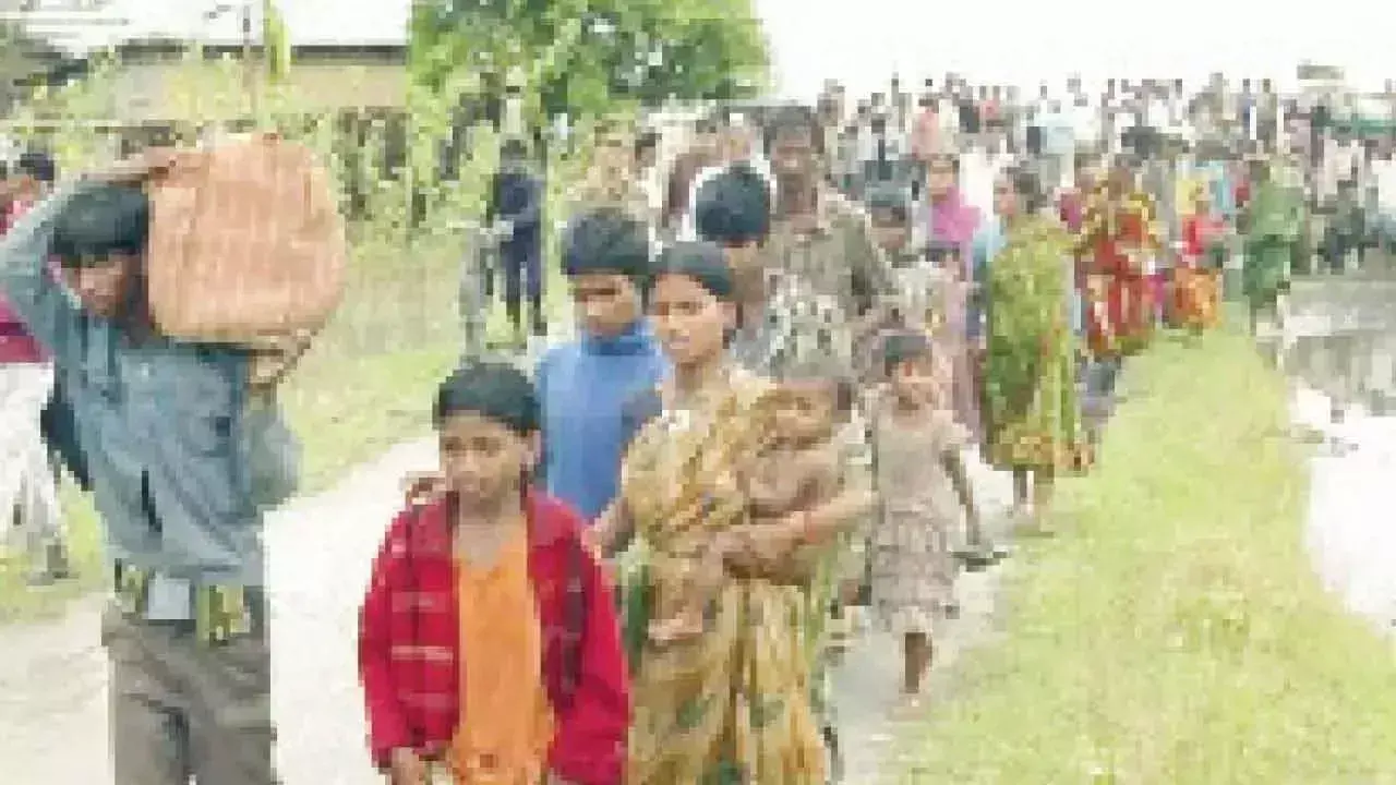 Telangana: किशनगंज में बांग्लादेशी सीमा पार से घुसपैठ एक वास्तविकता बन गई है