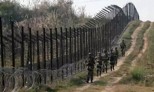Meghalaya के मंत्री ने स्लीपर सेल के खतरे की चेतावनी दी, सीमा पर कड़ी निगरानी रखने का आह्वान किया Meghalaya के मंत्री ने स्लीपर सेल के खतरे की चेतावनी दी, सीमा पर कड़ी निगरानी रखने का आह्वान किया