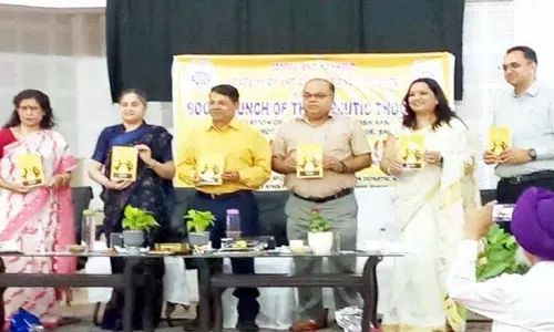 Jammu: संतोष सांगरा की पुस्तक का अंग्रेजी अनुवाद जारी