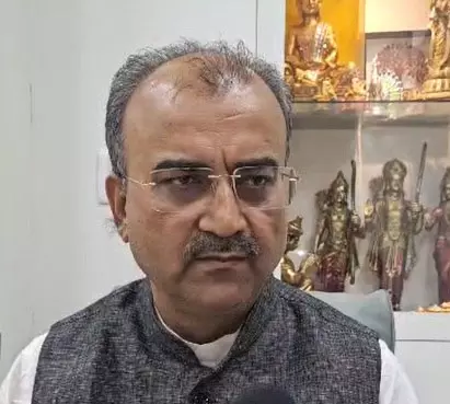 जातीय जनगणना पर राजनीतिक लाभ के लिए बयानबाजी कर रहा विपक्ष : मंगल पांडेय जातीय जनगणना पर राजनीतिक लाभ के लिए बयानबाजी कर रहा विपक्ष : मंगल पांडेय