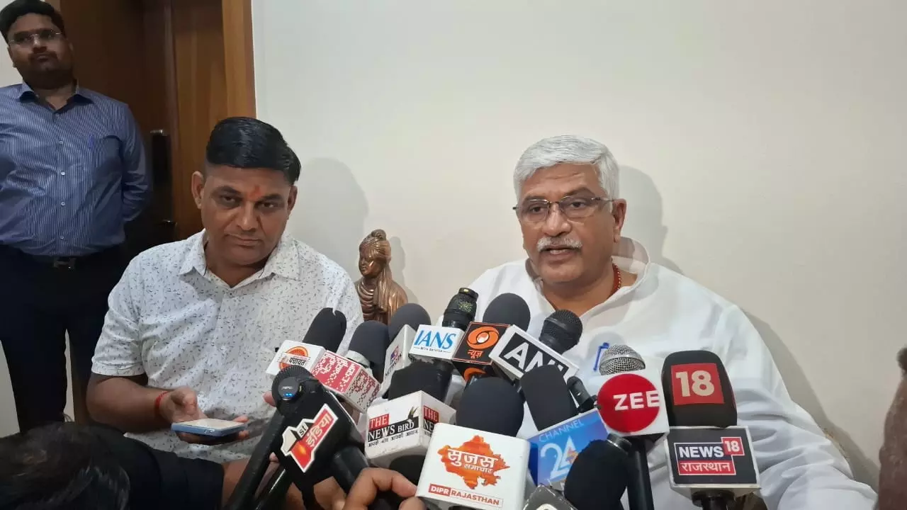 Jaipur : पहलगाम आतंकी घटना पर पाकिस्तान को केंद्रीय संस्कृति एवं पर्यटन मंत्री की दो टूक Jaipur : पहलगाम आतंकी घटना पर पाकिस्तान को केंद्रीय संस्कृति एवं पर्यटन मंत्री की दो टूक