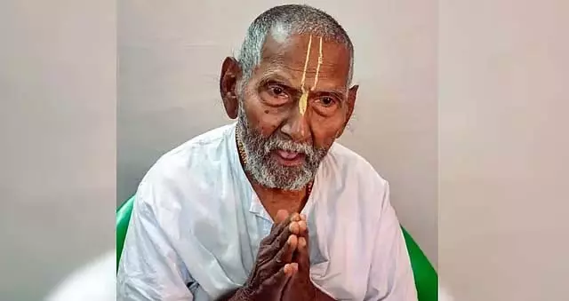पद्मश्री पुरस्कार से सम्मानित योग गुरु बाबा शिवानंद का निधन हो गया पद्मश्री पुरस्कार से सम्मानित योग गुरु बाबा शिवानंद का निधन हो गया