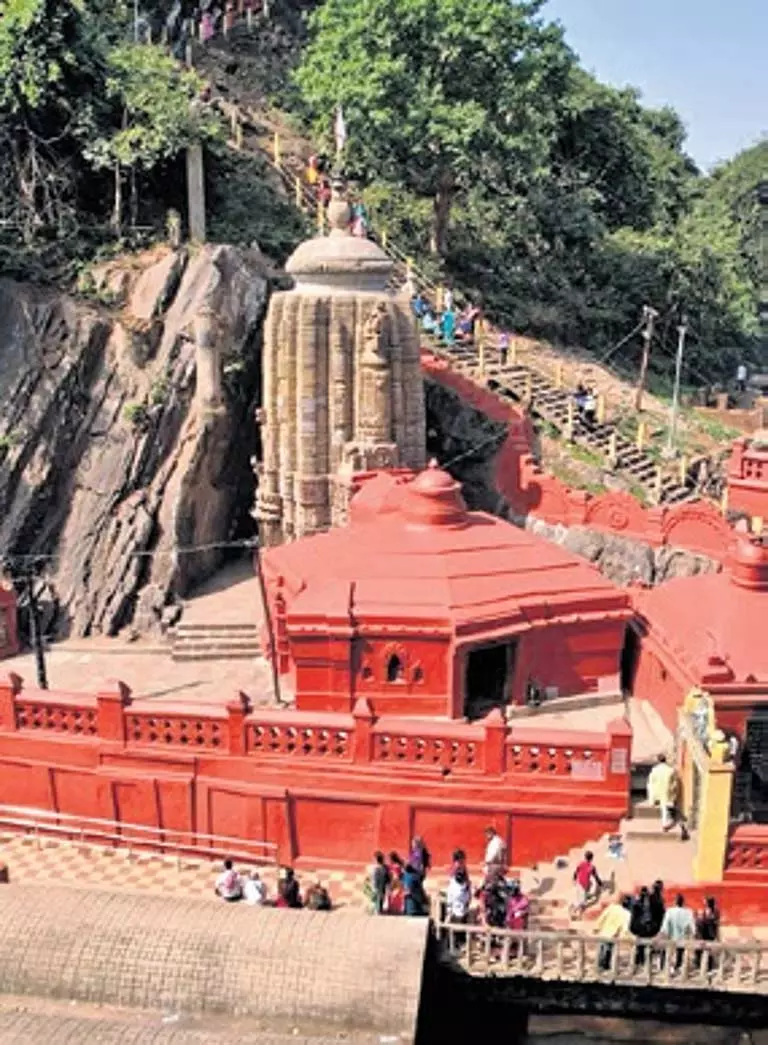 नृसिंहनाथ मंदिर ने Baisakhi मेले के लिए 5.4 करोड़ रुपये का बीमा कवर सुरक्षित किया नृसिंहनाथ मंदिर ने Baisakhi मेले के लिए 5.4 करोड़ रुपये का बीमा कवर सुरक्षित किया