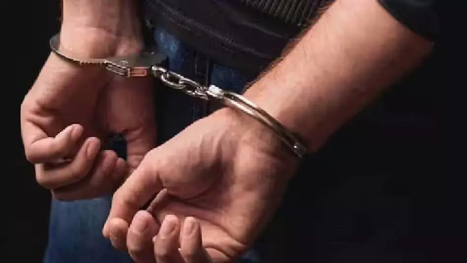 मां काली का अपमान करने वाला प्रोफेसर सलाखों में पहुंचा, जेल दाखिल मां काली का अपमान करने वाला प्रोफेसर सलाखों में पहुंचा, जेल दाखिल