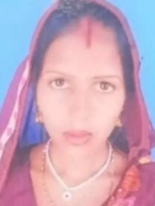महिला किसान के साथ रेप फिर हत्या, मक्का फसल में मिली लाश महिला किसान के साथ रेप फिर हत्या, मक्का फसल में मिली लाश
