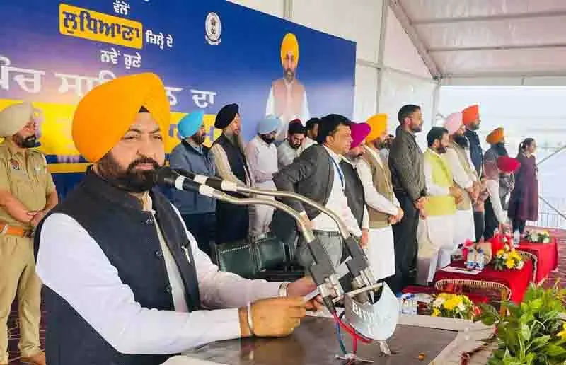 युद्ध नाशियां विरुद्ध नशे के खिलाफ निर्णायक लड़ाई: Mundiyan युद्ध नाशियां विरुद्ध नशे के खिलाफ निर्णायक लड़ाई: Mundiyan