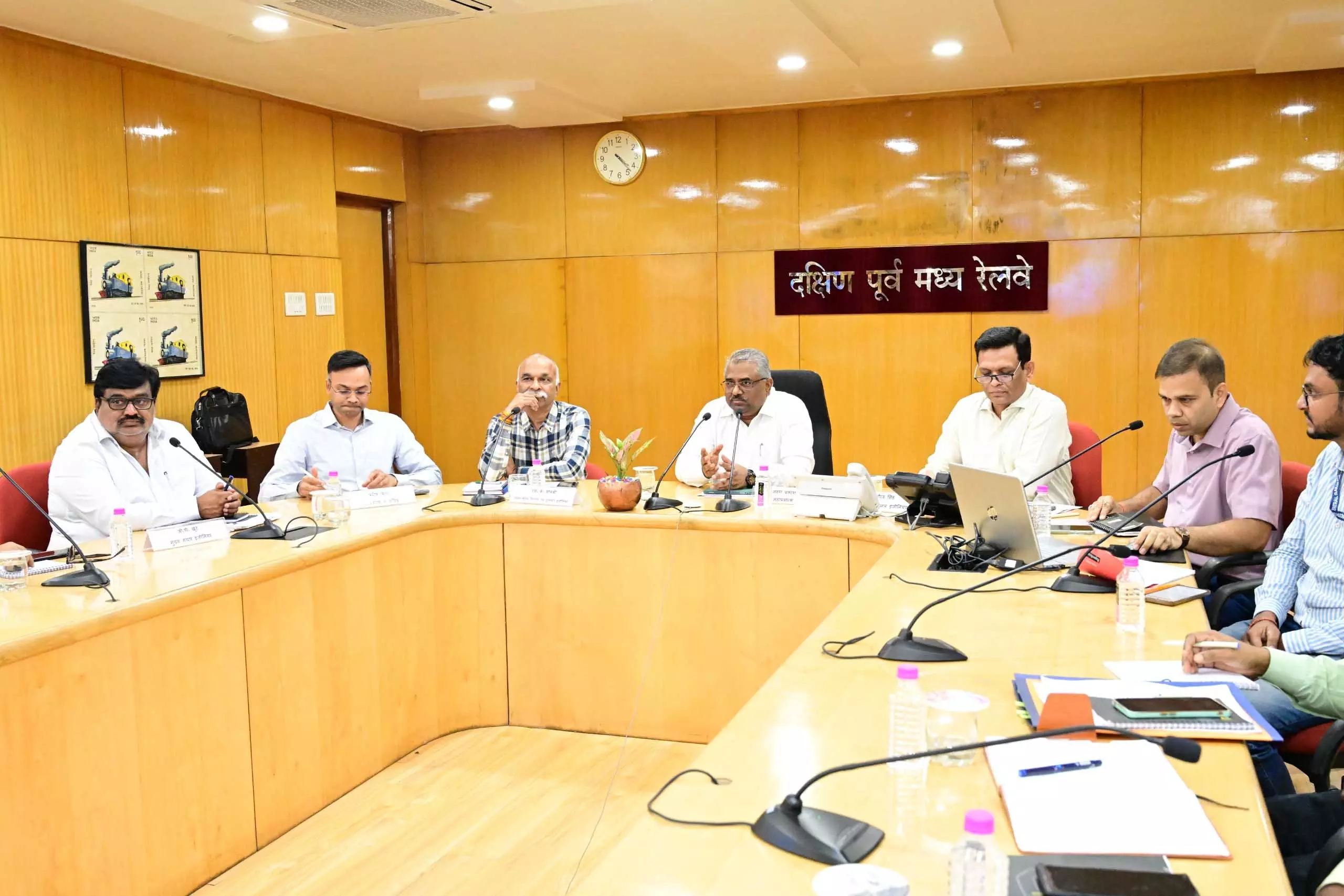 दक्षिण पूर्व मध्य रेलवे मुख्यालय में सिग्नल एवं दूरसंचार विभाग द्वारा संरक्षा और सिग्नल एवं दूरसंचार तंत्र की विश्वसनीयता पर कार्यशाला का आयोजन दक्षिण पूर्व मध्य रेलवे मुख्यालय में सिग्नल एवं दूरसंचार विभाग द्वारा संरक्षा और सिग्नल एवं दूरसंचार तंत्र की विश्वसनीयता पर कार्यशाला का आयोजन