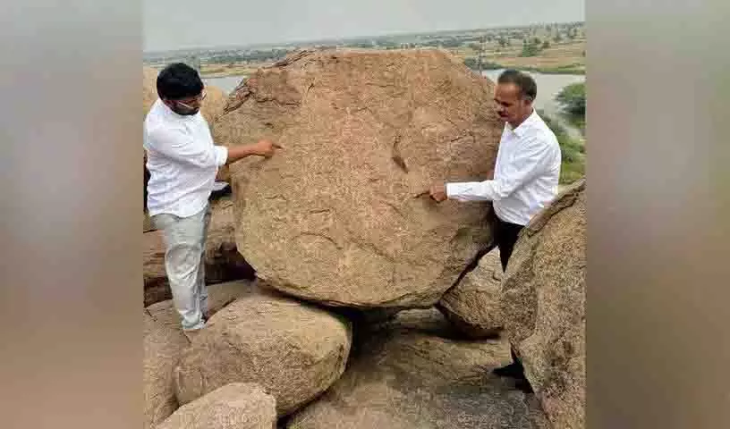 Nalgonda में प्रागैतिहासिक शैल कला मिली Nalgonda में प्रागैतिहासिक शैल कला मिली