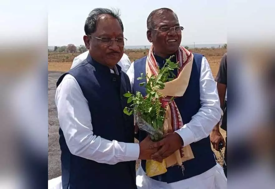 मुख्यमंत्री विष्णुदेव साय का मंडला में किया गया भव्य स्वागत मुख्यमंत्री विष्णुदेव साय का मंडला में किया गया भव्य स्वागत