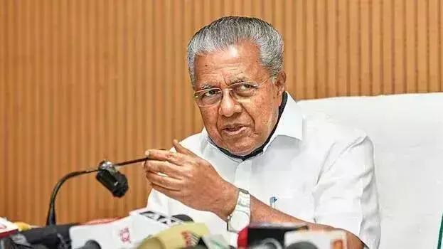 Kerala: सचिवालय कर्मचारी संघ ने कहा, पिनाराई पर वृत्तचित्र व्यक्तिगत पूजा नहीं है Kerala: सचिवालय कर्मचारी संघ ने कहा, पिनाराई पर वृत्तचित्र व्यक्तिगत पूजा नहीं है