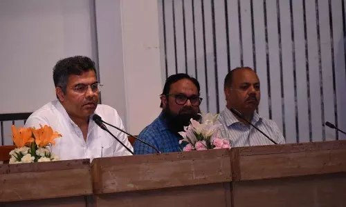 मलबा और नाली सफाई के लिए पीडब्ल्यूडी मंत्री ने 21 दिन का लक्ष्य रखा मलबा और नाली सफाई के लिए पीडब्ल्यूडी मंत्री ने 21 दिन का लक्ष्य रखा