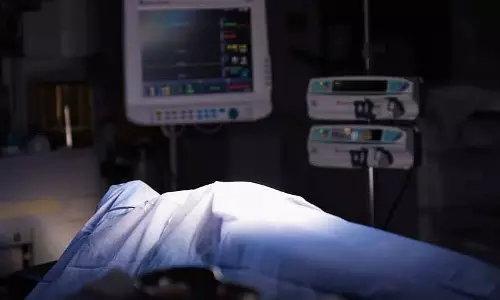 Thane : कल्याण में 17वीं मंजिल से कूदकर महिला ने आत्महत्या कर ली Thane : कल्याण में 17वीं मंजिल से कूदकर महिला ने आत्महत्या कर ली