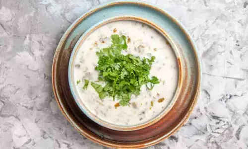 Raita Recipes: गर्मियों में शरीर को रखना है ठंडा तो डाइट में जरूर शामिल करें रायता Raita Recipes: गर्मियों में शरीर को रखना है ठंडा तो डाइट में जरूर शामिल करें रायता