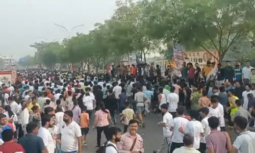 वन नेशन, वन इलेक्शन के लिए नोएडा में ऐतिहासिक दौड़, हजारों लोगों ने लिया हिस्सा