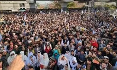 KPK  में जबरन वसूली और हत्याओं के खिलाफ विरोध प्रदर्शन का आह्वान