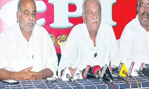 झूठी बातें, खोखले वादे