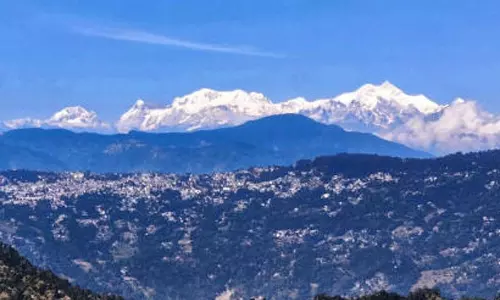 पहाड़ी शहर कलिम्पोंग को NH10 से जोड़ने के लिए वैकल्पिक मार्ग का सर्वेक्षण पहाड़ी शहर कलिम्पोंग को NH10 से जोड़ने के लिए वैकल्पिक मार्ग का सर्वेक्षण