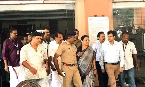 मेड. कॉलेज में विस्फोट; निजी अस्पतालों में चिकित्सा व्यय को कवर करने में अस्पष्टता मेड. कॉलेज में विस्फोट; निजी अस्पतालों में चिकित्सा व्यय को कवर करने में अस्पष्टता