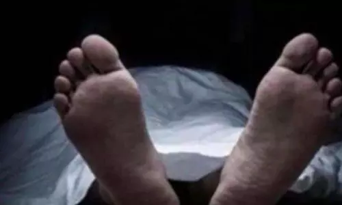 कटक में निर्माणाधीन पुल गिरने से दो लोगों की मौत, तीन घायल कटक में निर्माणाधीन पुल गिरने से दो लोगों की मौत, तीन घायल