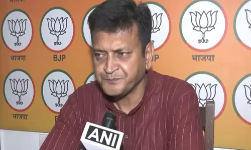 BJP के अजय आलोक ने पाकिस्तानी जहाजों पर प्रतिबंध का किया स्वागत