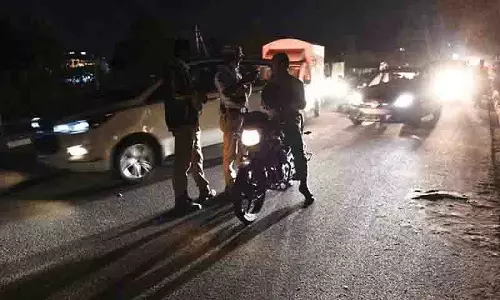 Hyderabad: नशे में गाड़ी चलाने के आरोप में 238 लोग गिरफ्तार Hyderabad: नशे में गाड़ी चलाने के आरोप में 238 लोग गिरफ्तार