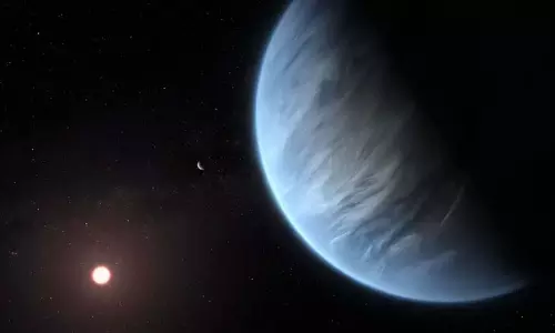 नया अध्ययन: K2-18b पर जीवन के संकेतों पर संदेह नया अध्ययन: K2-18b पर जीवन के संकेतों पर संदेह