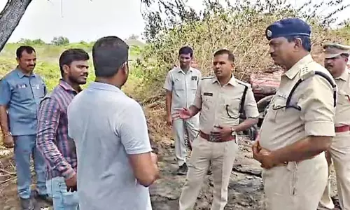 दुर्घटनावश या जानबूझकर जलाया गया? SP ने पाइप जलाने की घटना की जांच की दुर्घटनावश या जानबूझकर जलाया गया? SP ने पाइप जलाने की घटना की जांच की
