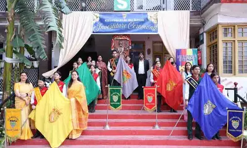 Kullu स्कूल में नए छात्र नेता शामिल Kullu स्कूल में नए छात्र नेता शामिल