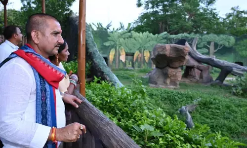 केंद्रीय राज्य मंत्री तोखन साहू ने नंदनकानन चिड़ियाघर का किया भ्रमण केंद्रीय राज्य मंत्री तोखन साहू ने नंदनकानन चिड़ियाघर का किया भ्रमण