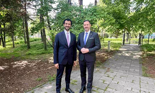 बिन तौक ने पर्यटन सहयोग पर Spain और क्रोएशिया के मंत्रियों से की मुलाकात बिन तौक ने पर्यटन सहयोग पर Spain और क्रोएशिया के मंत्रियों से की मुलाकात