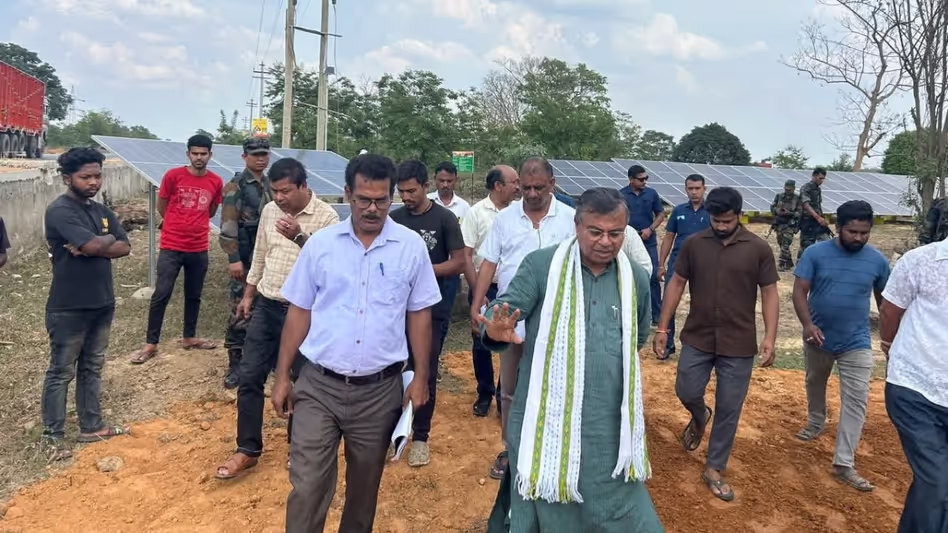 Tripura ने सभी सरकारी भवनों के लिए महत्वाकांक्षी सौर ऊर्जा योजना को आगे बढ़ाया