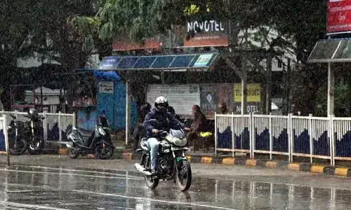 Hyderabad और आसपास के जिलों में आंधी-तूफान आया