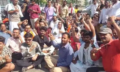 छात्र से उतरवाया जनेऊ, फिर मिली अंदर आने की अनुमति