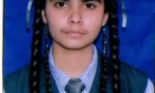 सेंट फ्रांसिस की लड़कियों ने ICSE बोर्ड परीक्षा में उत्कृष्ट प्रदर्शन किया सेंट फ्रांसिस की लड़कियों ने ICSE बोर्ड परीक्षा में उत्कृष्ट प्रदर्शन किया