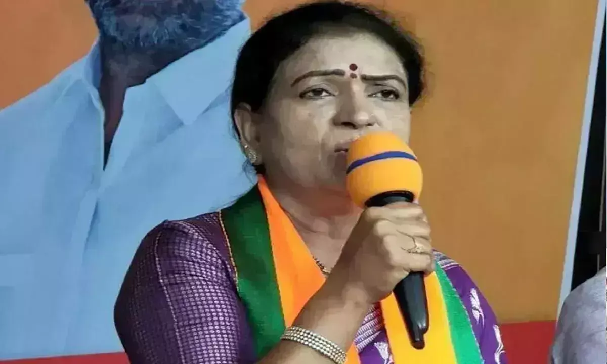 Telangana: जाति जनगणना वोटों के लिए कांग्रेस का ‘नाटक’: अरुणा Telangana: जाति जनगणना वोटों के लिए कांग्रेस का ‘नाटक’: अरुणा