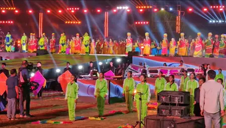 पटना में खेलो इंडिया यूथ गेम्स 2025 का भव्य आगाज, केंद्र और बिहार के मंत्रियों ने बताया गर्व का क्षण पटना में खेलो इंडिया यूथ गेम्स 2025 का भव्य आगाज, केंद्र और बिहार के मंत्रियों ने बताया गर्व का क्षण