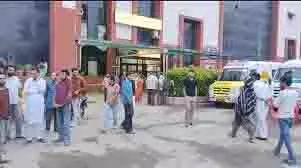 Jammu:Kashmir: शादी समारोह में भगदड़, मेहमानों के साथ बड़ा हादसा Jammu:Kashmir: शादी समारोह में भगदड़, मेहमानों के साथ बड़ा हादसा