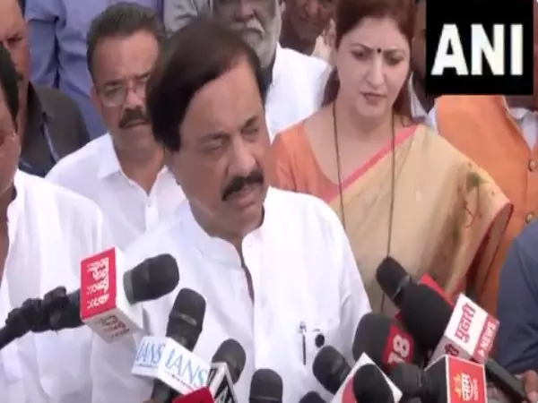 महाराष्ट्र की स्थापना 1960 में पंडित जवाहर लाल नेहरू ने की थी: NCP नेता सुनील तटकरे महाराष्ट्र की स्थापना 1960 में पंडित जवाहर लाल नेहरू ने की थी: NCP नेता सुनील तटकरे