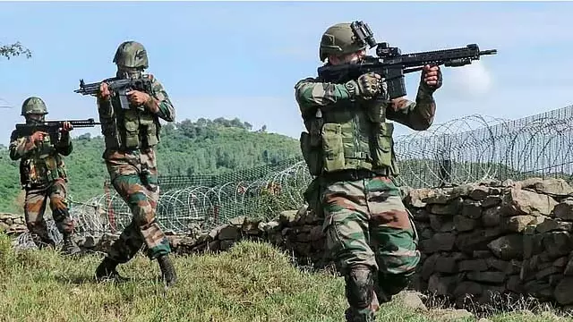 जम्मू-कश्मीर में आतंकवादी ठिकाना ढूंढकर नष्ट किया गया जम्मू-कश्मीर में आतंकवादी ठिकाना ढूंढकर नष्ट किया गया