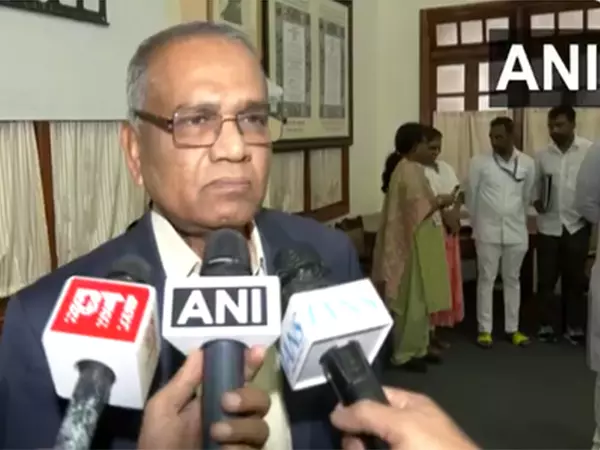 सरकार को रिपोर्ट मिल गई है और इस पर विचार किया जा रहा है: Karnataka जाति जनगणना पर एच कंथाराजू सरकार को रिपोर्ट मिल गई है और इस पर विचार किया जा रहा है: Karnataka जाति जनगणना पर एच कंथाराजू