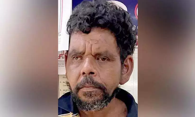 17 वर्षीय लड़की पर यौन उत्पीड़न; आरोपी गिरफ्तार 17 वर्षीय लड़की पर यौन उत्पीड़न; आरोपी गिरफ्तार