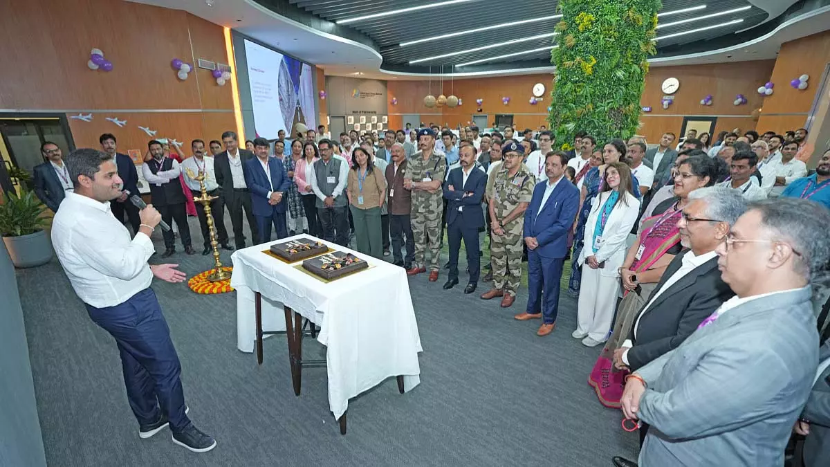 CSMIA में नए-जनरेशन एयरपोर्ट ऑपरेशन कंट्रोल सेंटर से हवाई और ज़मीनी स्तर पर समन्वय बढ़ेगा CSMIA में नए-जनरेशन एयरपोर्ट ऑपरेशन कंट्रोल सेंटर से हवाई और ज़मीनी स्तर पर समन्वय बढ़ेगा