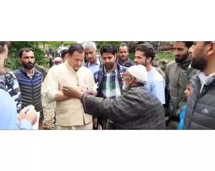 RDD मंत्री ने रफियाबाद निर्वाचन क्षेत्र का दौरा किया RDD मंत्री ने रफियाबाद निर्वाचन क्षेत्र का दौरा किया
