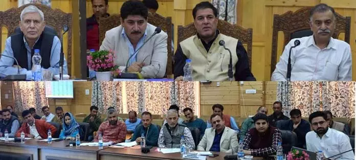 Bandipura के विधायकों ने जिले के लिए रोडमैप पर चर्चा की Bandipura के विधायकों ने जिले के लिए रोडमैप पर चर्चा की