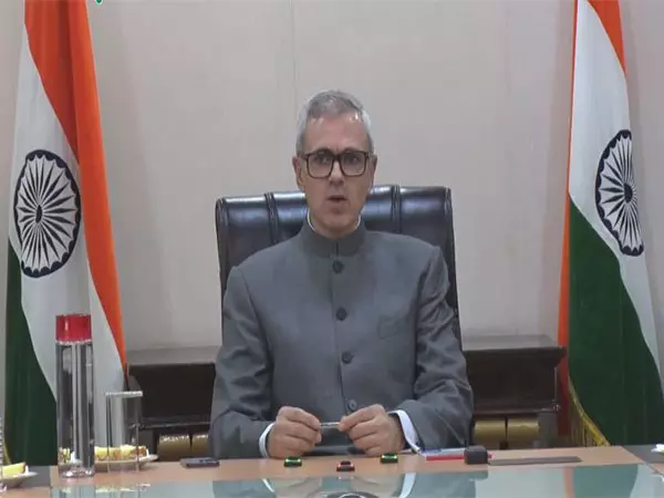 CM उमर अब्दुल्ला ने की श्रीनगर में कार्यालयों के कामकाज पर उच्च स्तरीय बैठक की अध्यक्षता CM उमर अब्दुल्ला ने की श्रीनगर में कार्यालयों के कामकाज पर उच्च स्तरीय बैठक की अध्यक्षता