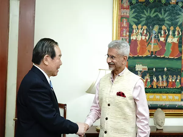 जयशंकर ने की पहलगाम आतंकवादी हमले पर भारत के प्रति Japan के समर्थन की सराहना जयशंकर ने की पहलगाम आतंकवादी हमले पर भारत के प्रति Japan के समर्थन की सराहना